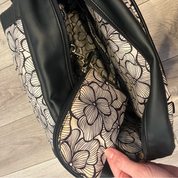 Petunia Pickle Bottom Boxy Backpack - Picture 6 of 9